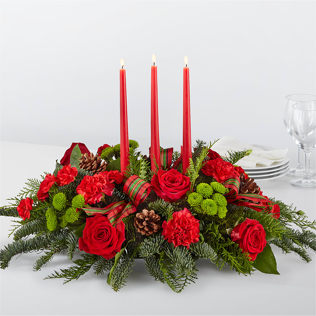 By the Candlelight Centerpiece – Savannah Flower Market, Savannah GA