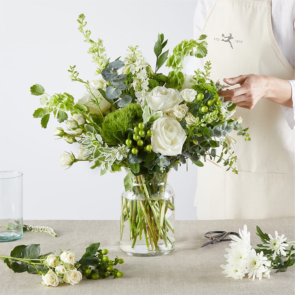 Irish Garden - A Florist Original – Savannah Flower Market, Savannah GA
