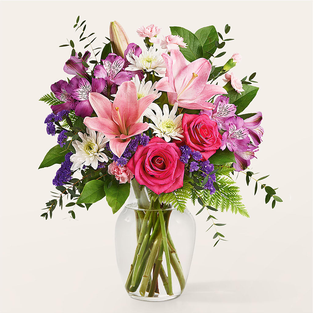 Lace & Pearls Bouquet – Savannah Flower Market, Savannah GA
