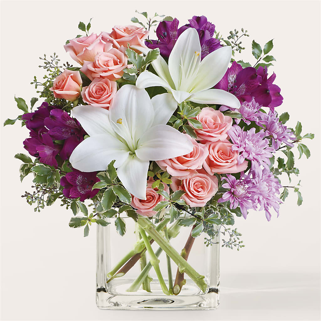 Mani Pedi Bouquet – Savannah Flower Market, Savannah GA