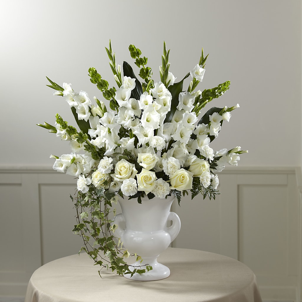 Fond Reflections Arrangement – Savannah Flower Market, Savannah GA
