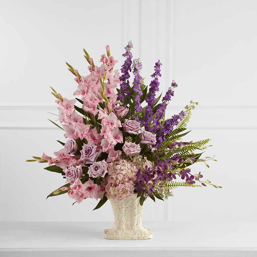 Flowing Garden Arrangement – Savannah Flower Market, Savannah GA