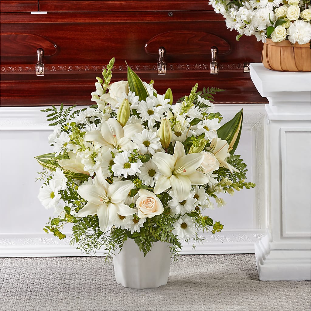 Thoughts of Tranquility Floor Basket – Savannah Flower Market, Savannah GA