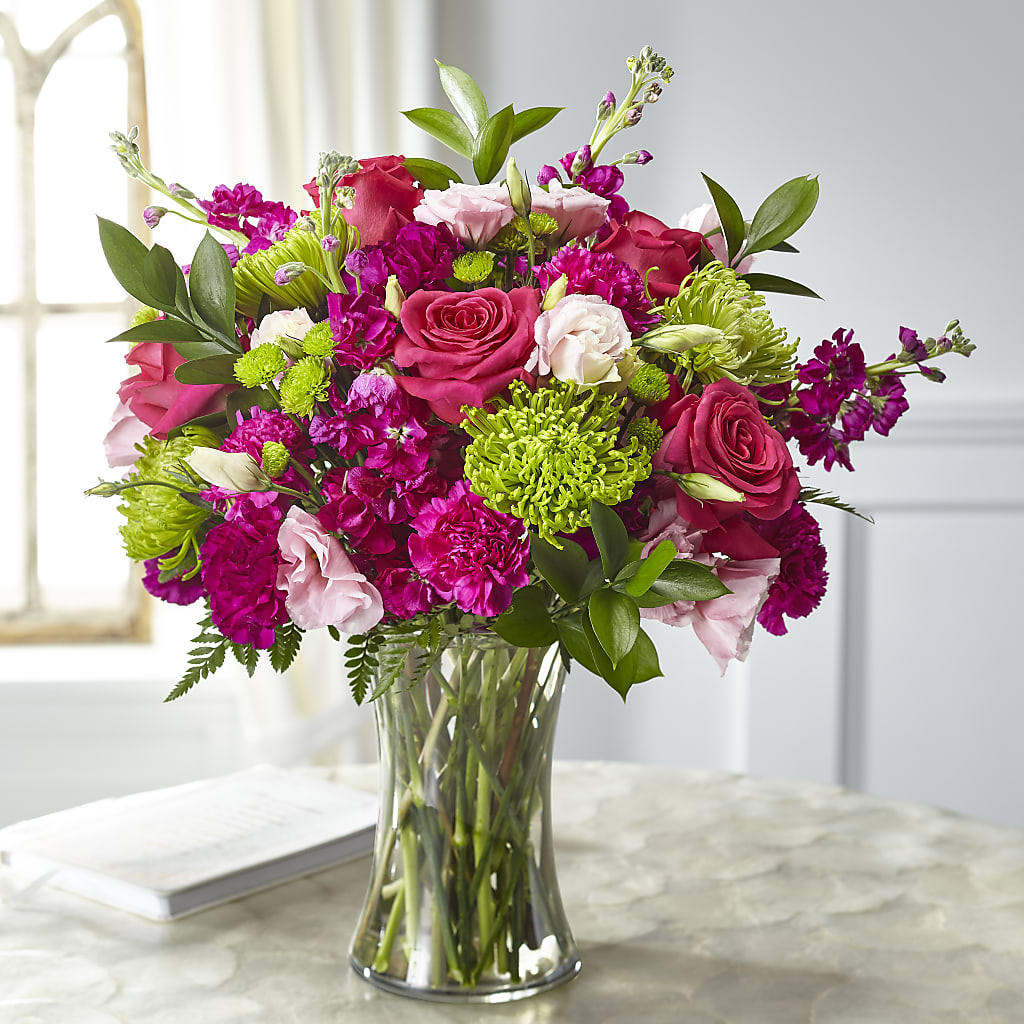 Everlasting Embrace Bouquet – Savannah Flower Market, Savannah GA
