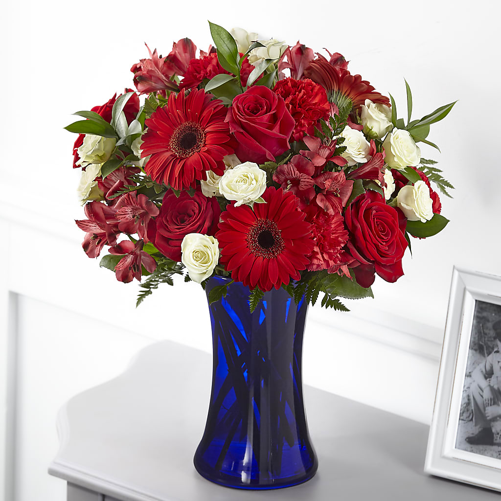Hearts Embrace Bouquet – Savannah Flower Market, Savannah GA