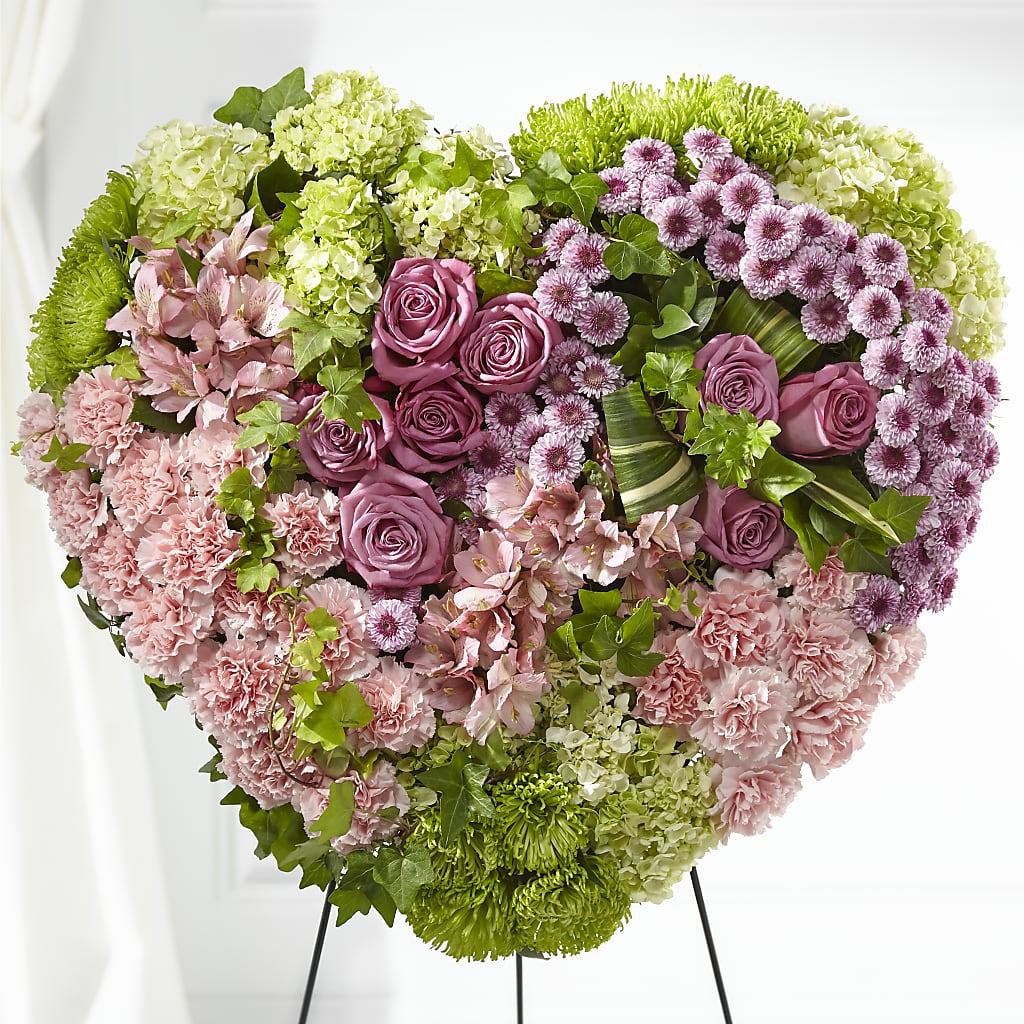 Heartwarming Standing Heart – Savannah Flower Market, Savannah GA