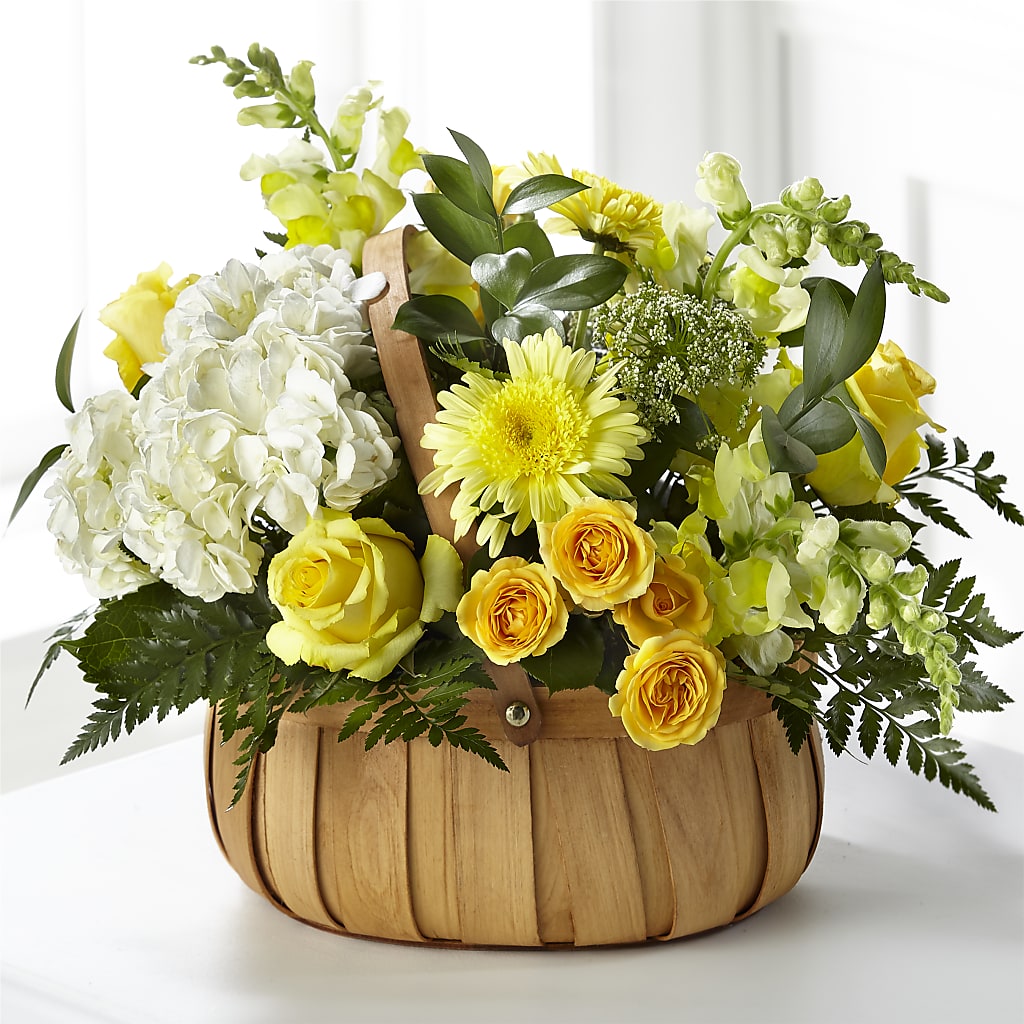 Rustic Remembrance Basket – Savannah Flower Market, Savannah GA