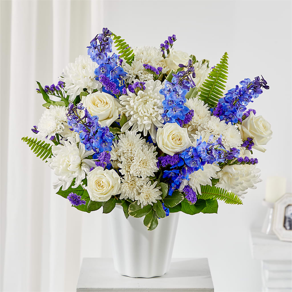Hold Dear Tabletop Basket – Savannah Flower Market, Savannah GA
