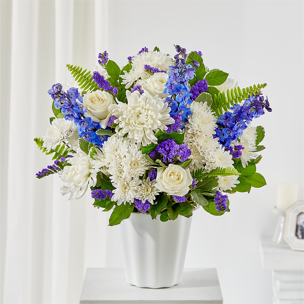 Hold Dear Tabletop Basket – Savannah Flower Market, Savannah GA