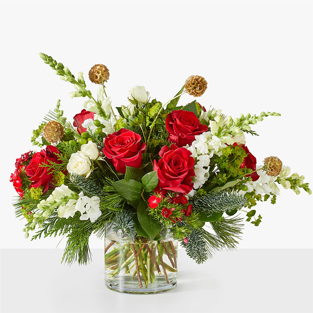 Deck the Halls Bouquet – Savannah Flower Market, Savannah GA