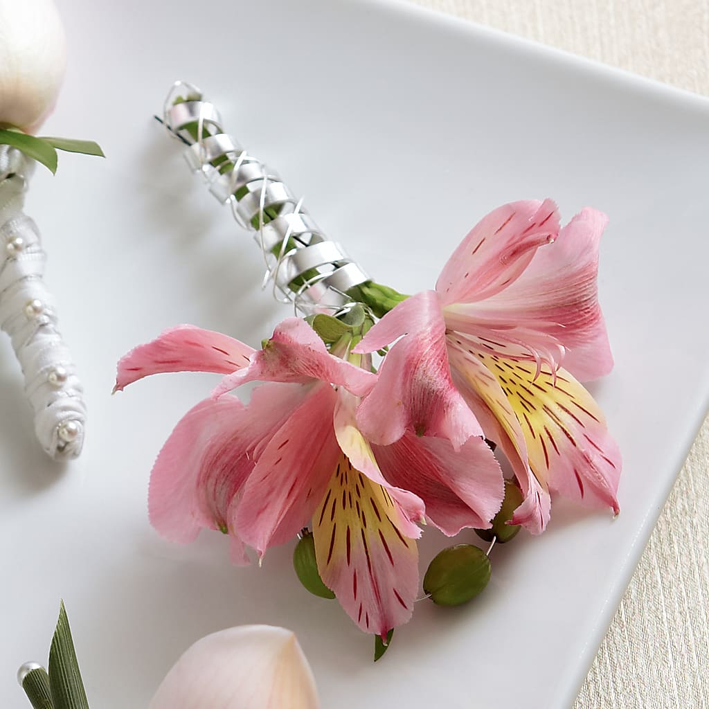 Pink Peruvian Lily Boutonniere – Savannah Flower Market, Savannah GA