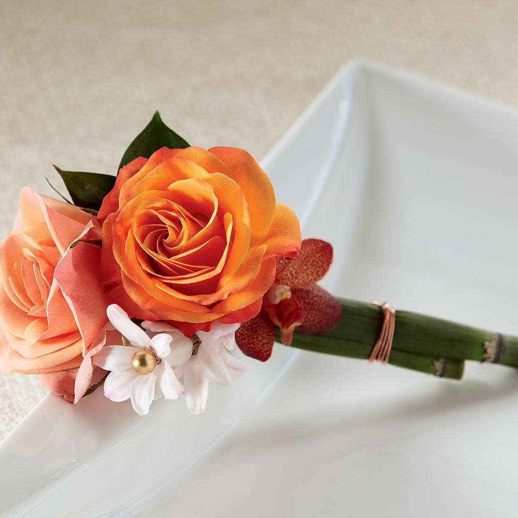 Sunset Dream Boutonniere – Savannah Flower Market, Savannah GA