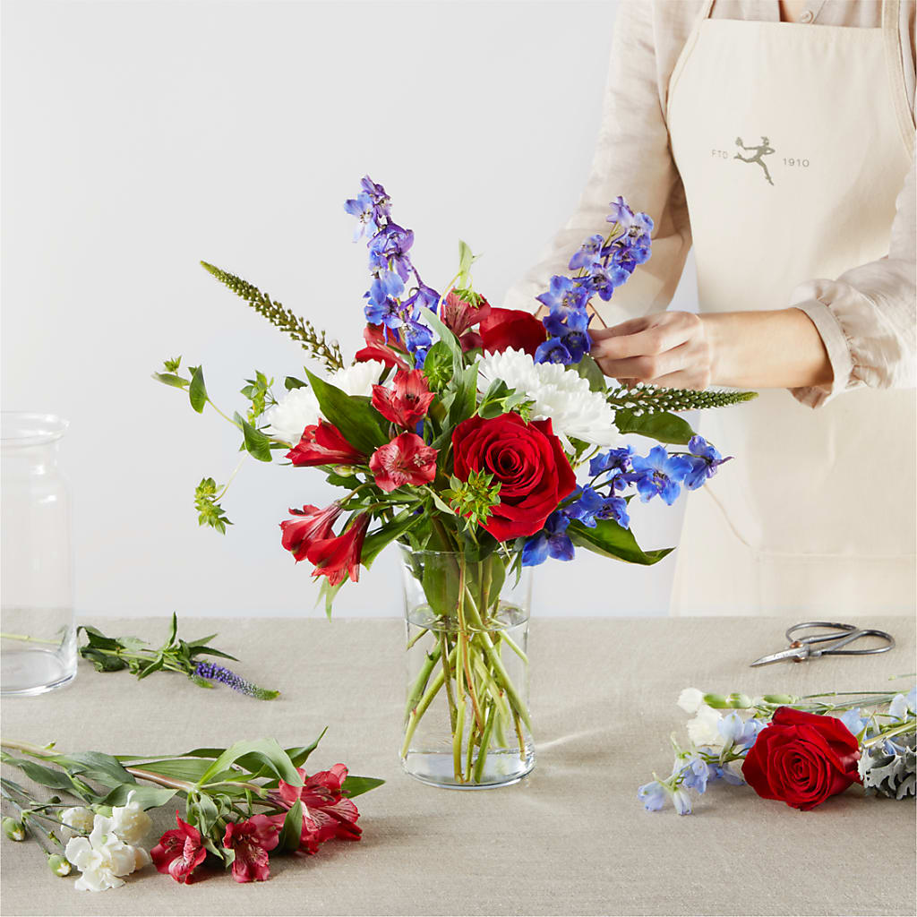 Star Spangled - A Florist Original –  Savannah Flower Market, Savannah GA