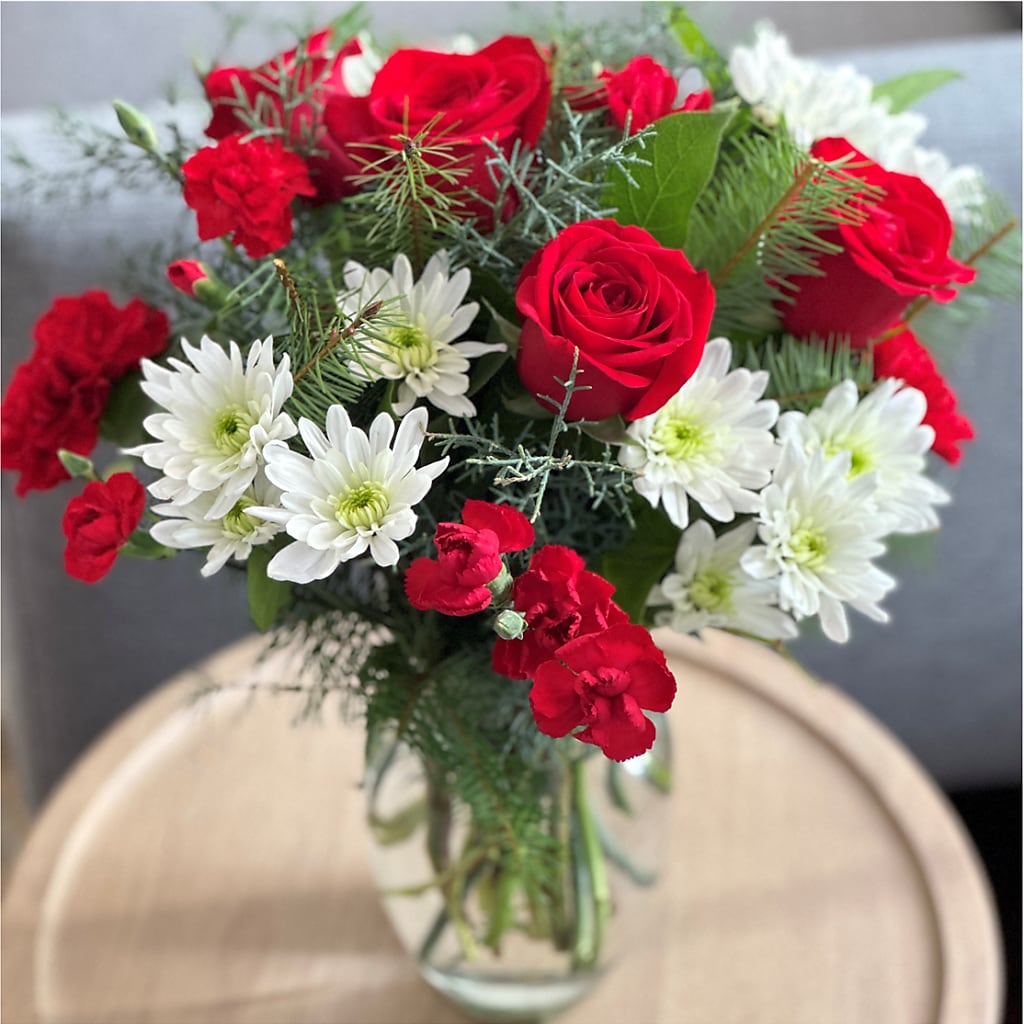 Seasonal Magic Bouquet –  Savannah Flower Market, Savannah GA