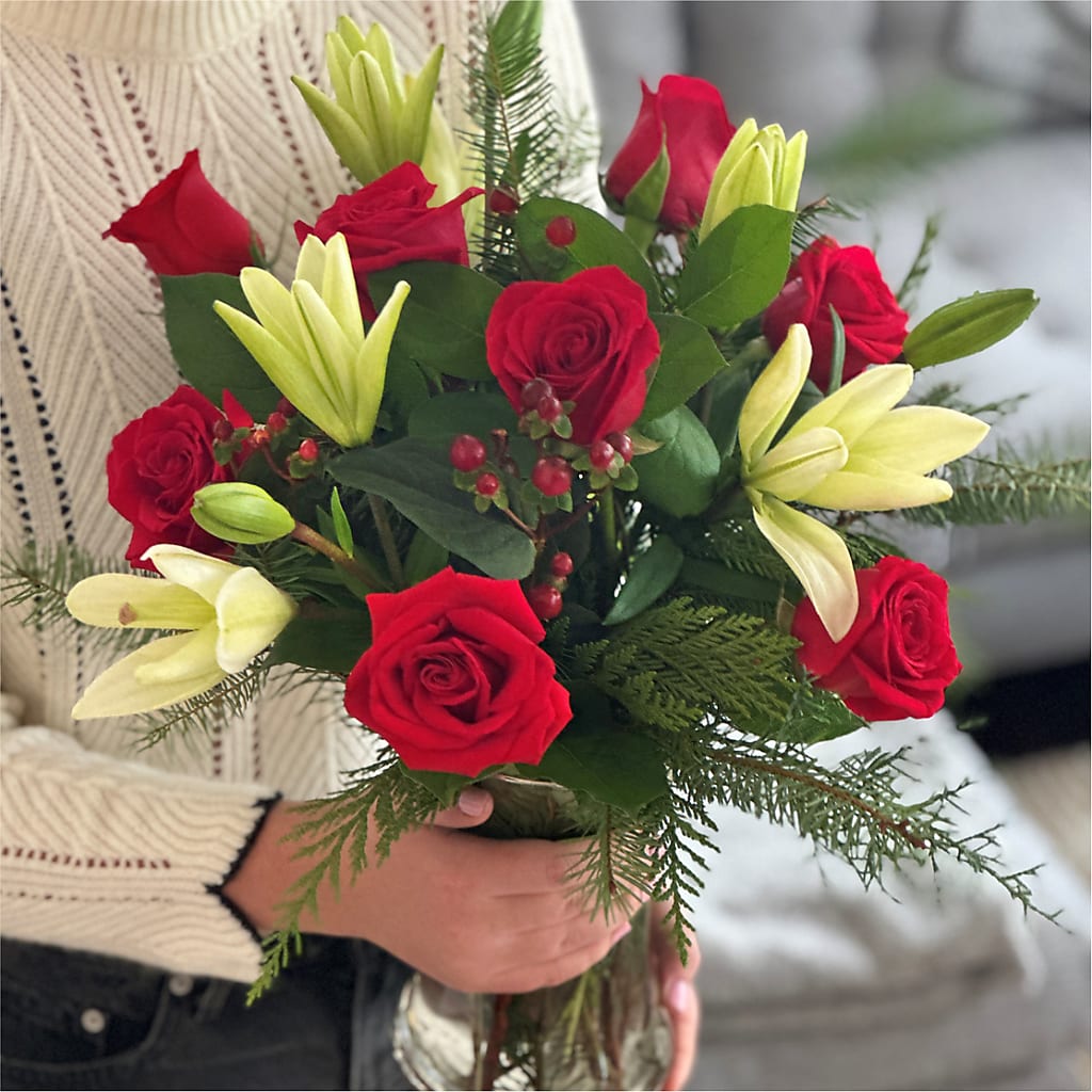 Glittering Lights Bouquet –  Savannah Flower Market, Savannah GA