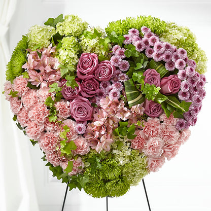 Heartwarming Standing Heart –  Savannah Flower Market, Savannah GA