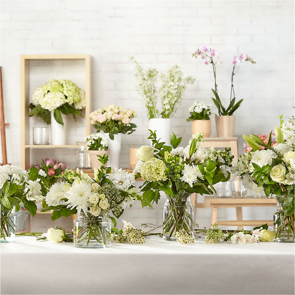 Classic Ivory – A Florist Original –  Savannah Flower Market, Savannah GA