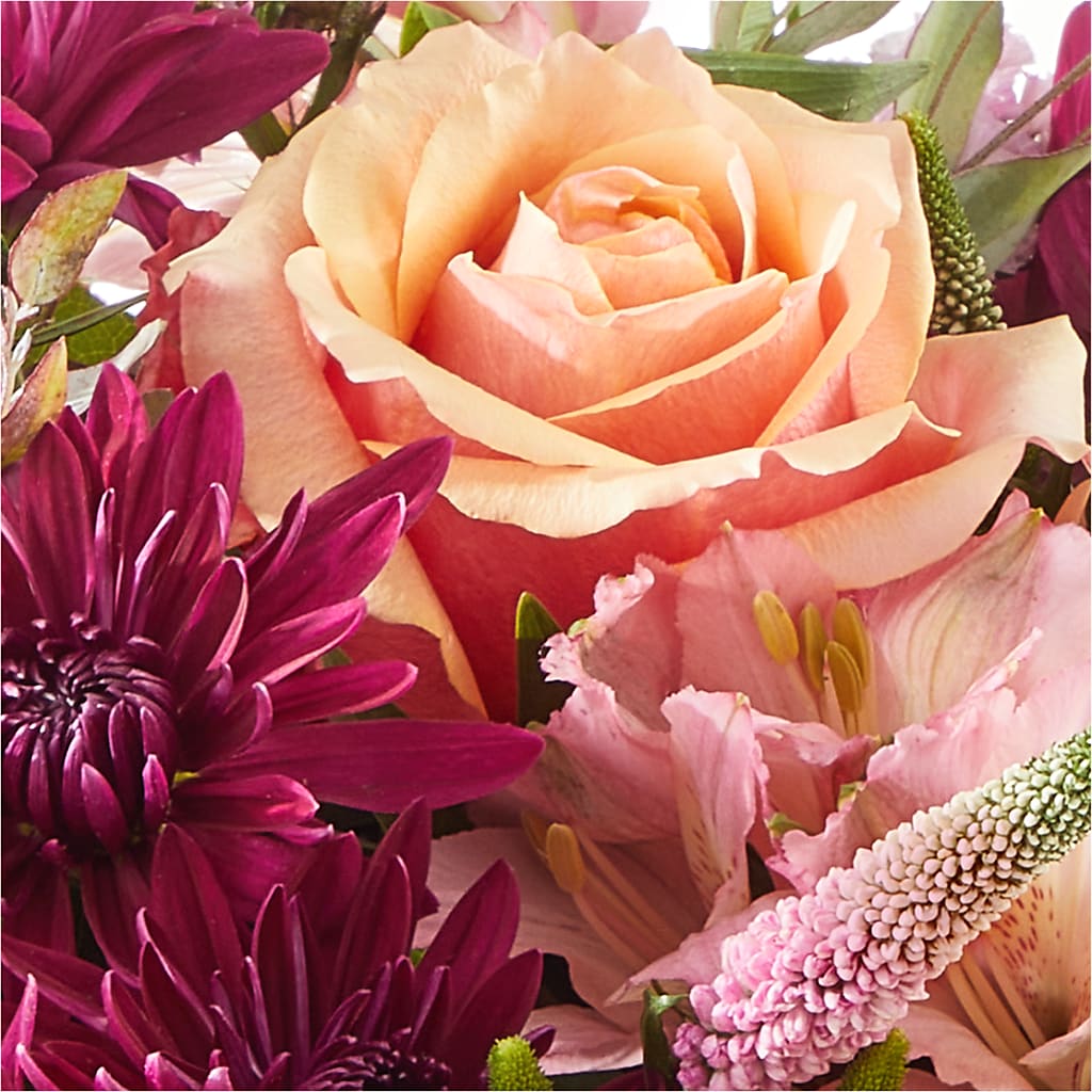 Berry Cobbler Bouquet –  Savannah Flower Market, Savannah GA