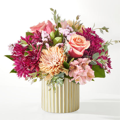 Berry Cobbler Bouquet with Ivory Vase –  Savannah Flower Market, Savannah GA