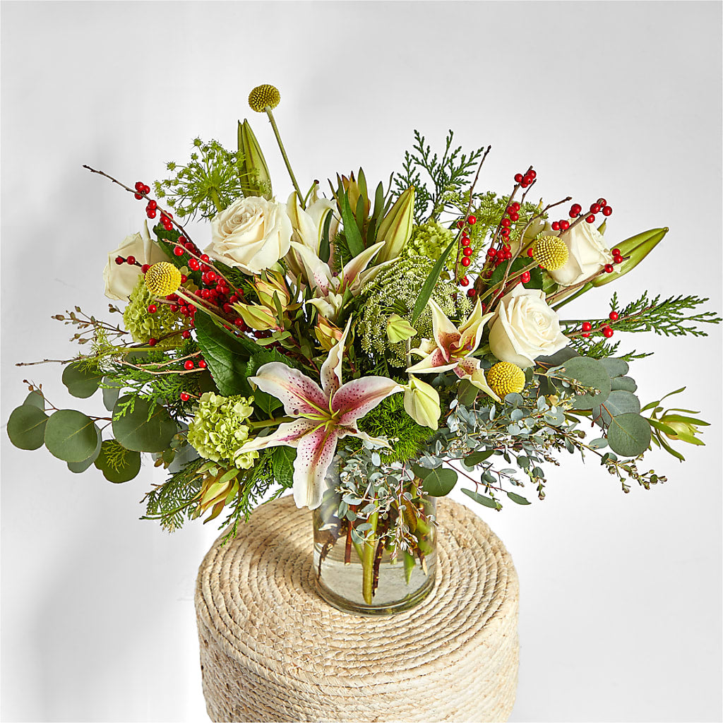 Berry & Bright Bouquet –  Savannah Flower Market, Savannah GA
