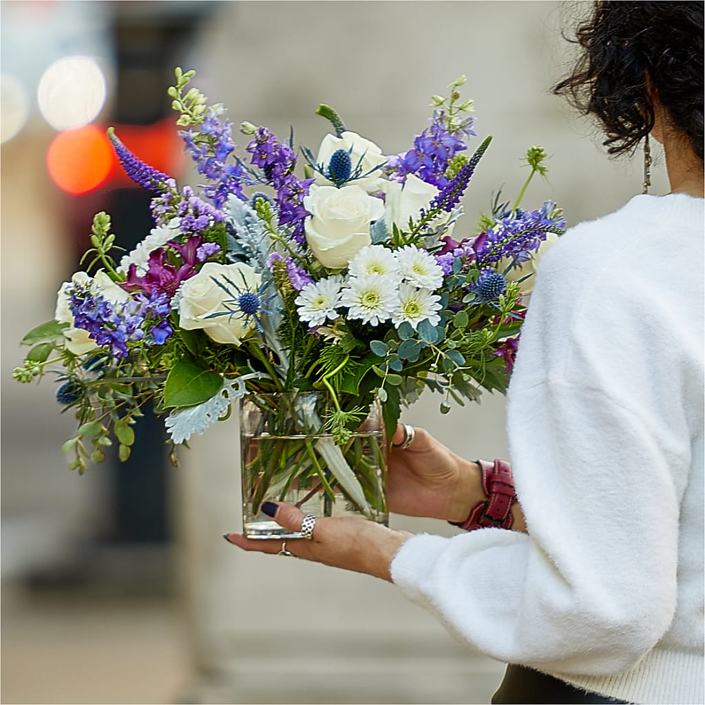 Shooting Star Bouquet –  Savannah Flower Market, Savannah GA