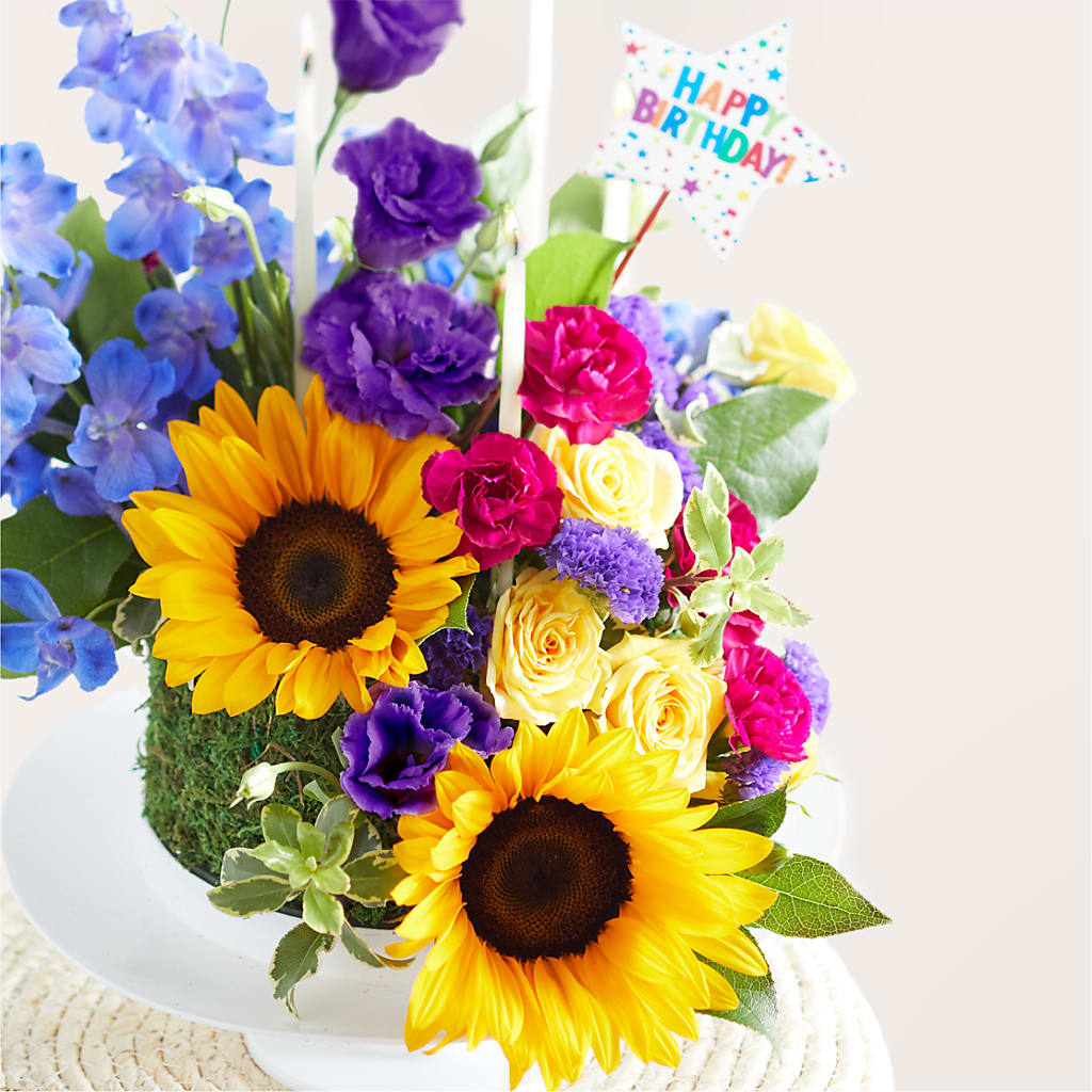 Star of the Day Floral Cake –  Savannah Flower Market, Savannah GA