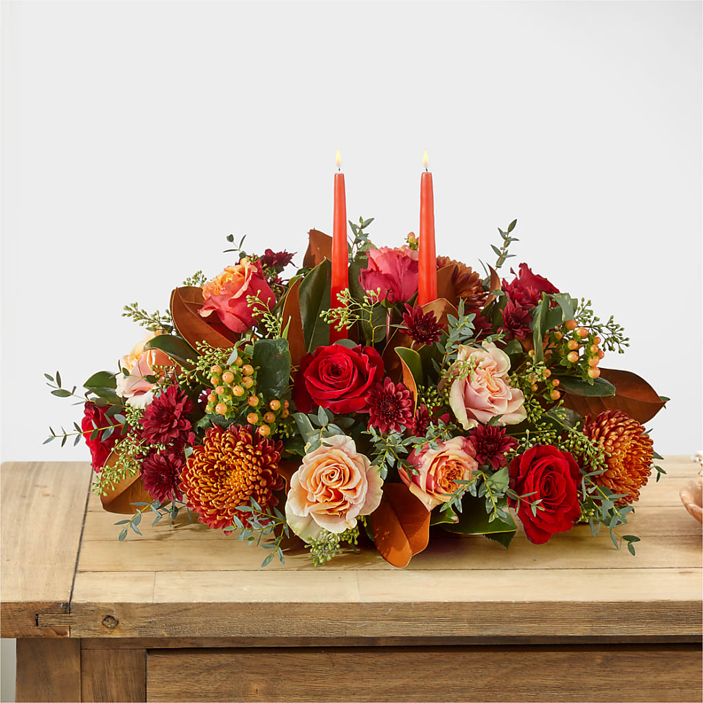 Gather Near Centerpiece –  Savannah Flower Market, Savannah GA