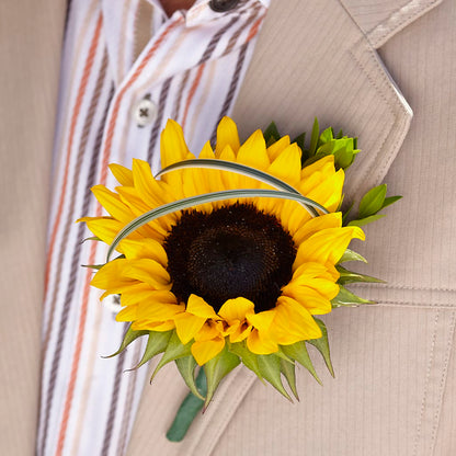 Free Spirit Boutonniere –  Savannah Flower Market, Savannah GA